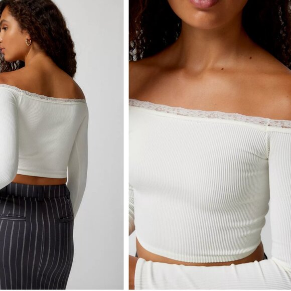 Out From Under Melani Seamless Lace-Trim Top off-the-shoulder  Size XS/S - Picture 2 of 5